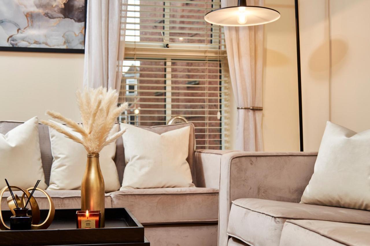 Vikings Apartment With Private Parking & Terrace York Dış mekan fotoğraf